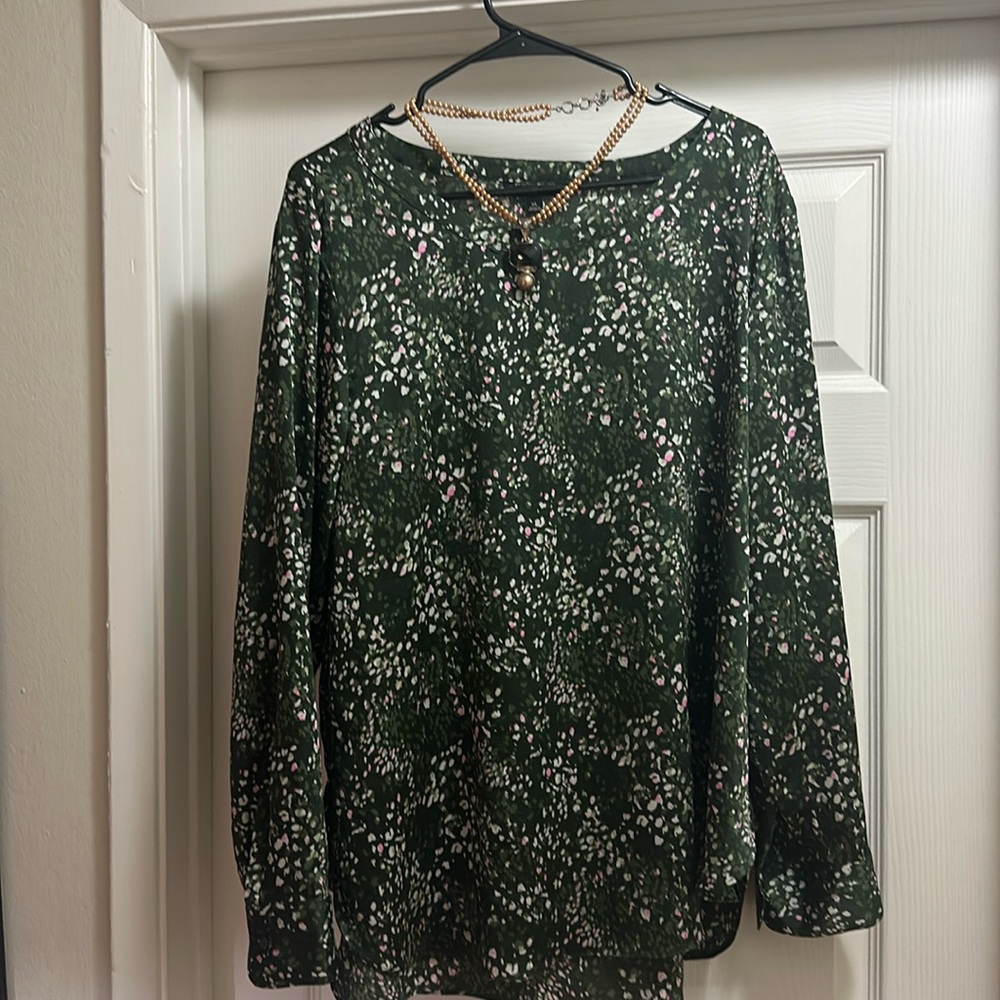 Banana Republic blouse